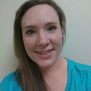 Meet your Posher, Lena